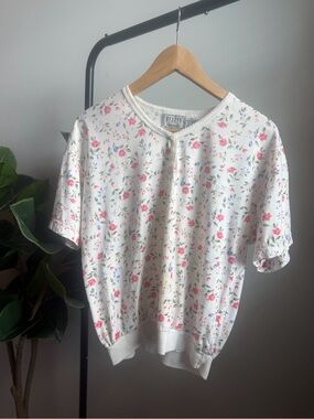 Floral Short-Sleeve Knit Top - White with Pink & Green